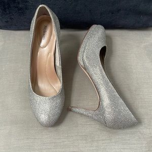Style & Co. Womens NIKOLET Round Toe Classic Pumps, Silver, Size 6.5